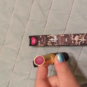 NIB Too Faced La Matte Pitch Perfect Lipstick